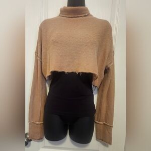 Urban Outfitters Camel Cropped Knit Top Size Small NWT
